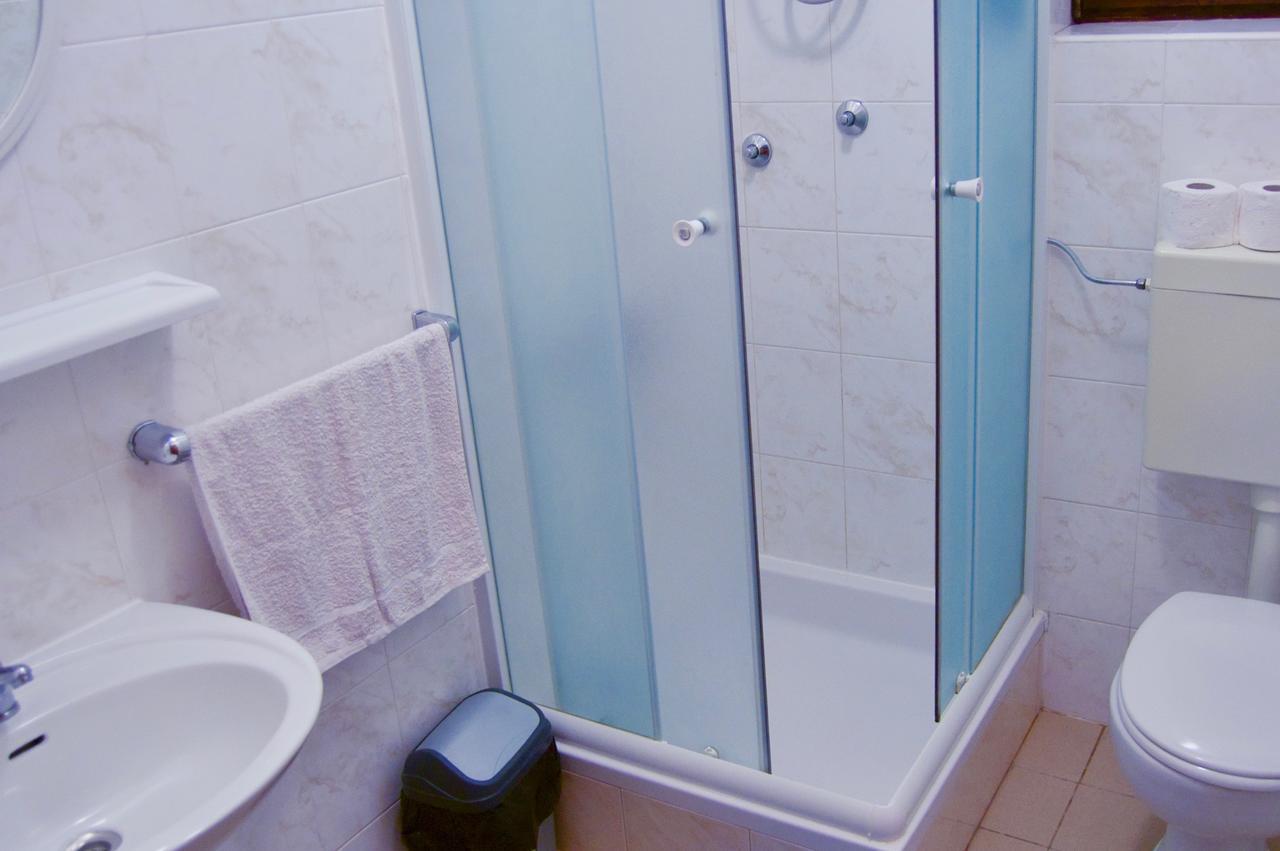 Apartments Petricevic Đảo Đảo Hvar Ngoại thất bức ảnh