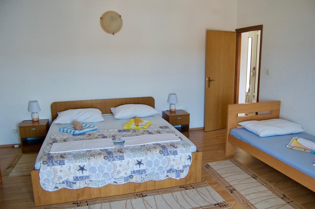 Apartments Petricevic Đảo Đảo Hvar Phòng bức ảnh